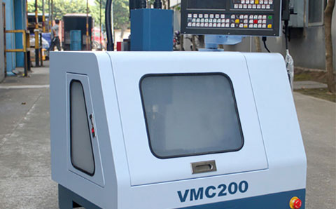 廣東先導VMC200 微型教學加工中心，功能加大，三軸聯(lián)動